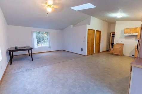 24880 Deer Lane Bend OR 97701