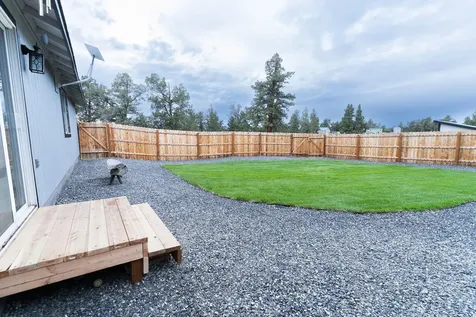 24880 Deer Lane Bend OR 97701