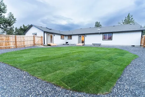 24880 Deer Lane Bend OR 97701