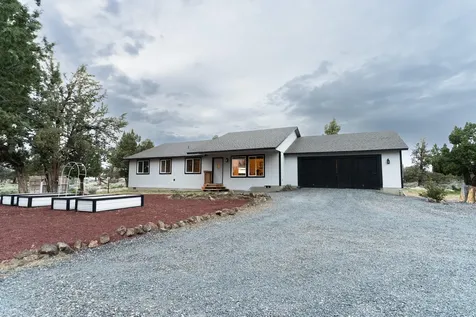 24880 Deer Lane Bend OR 97701