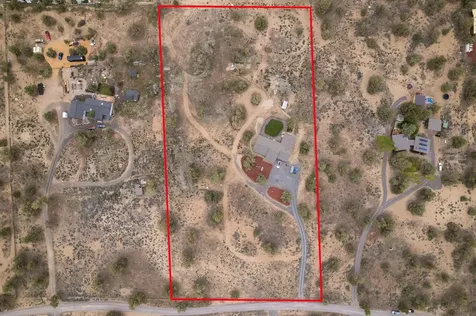 24880 Deer Lane Bend OR 97701
