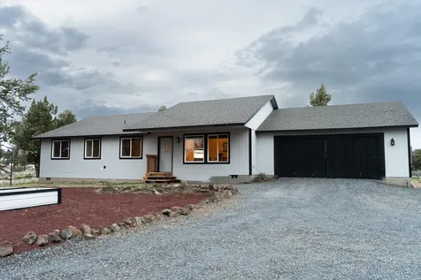 24880 Deer Lane Bend OR 97701