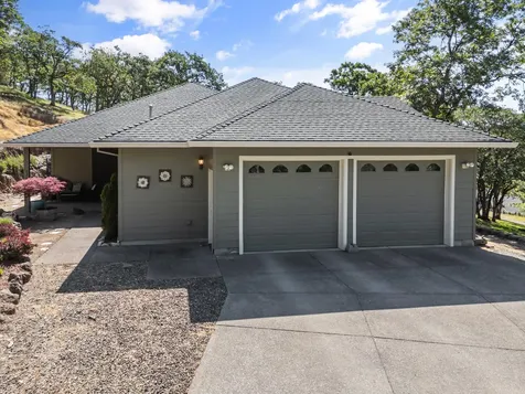 314 Tomahawk Road Jacksonville OR 97530