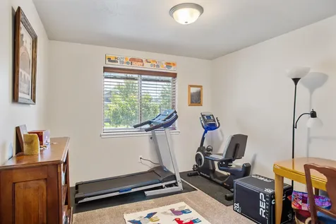 1820 SW I Street Grants Pass OR 97526