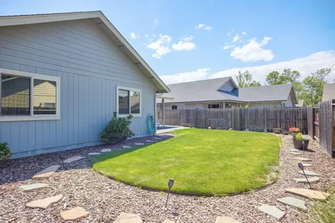 1820 SW I Street Grants Pass OR 97526