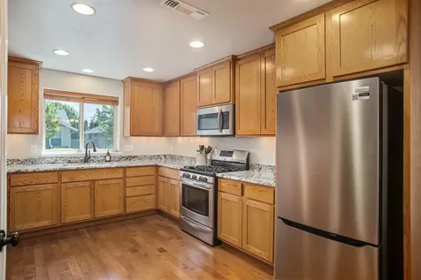 1820 SW I Street Grants Pass OR 97526