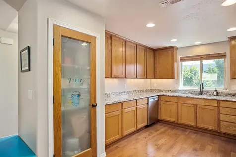 1820 SW I Street Grants Pass OR 97526