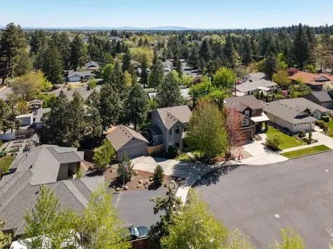 2642 NE Keats Drive Bend OR 97701