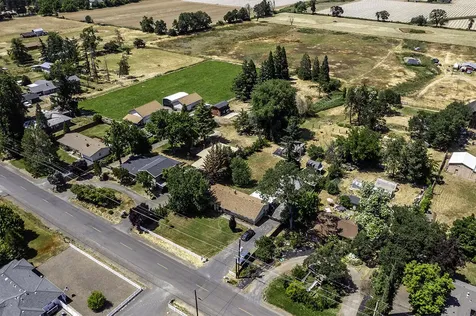 2988 Madrona Lane Medford OR 97501