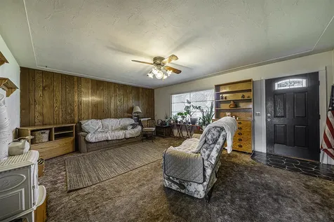 2988 Madrona Lane Medford OR 97501