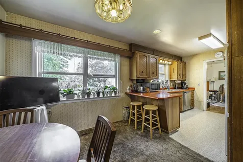 2988 Madrona Lane Medford OR 97501