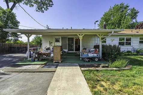 2988 Madrona Lane Medford OR 97501