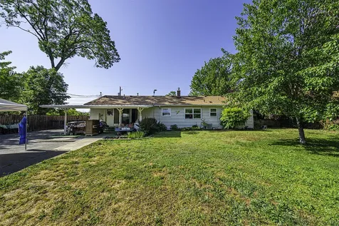 2988 Madrona Lane Medford OR 97501