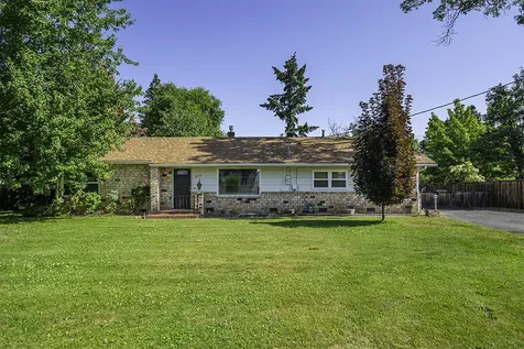 2988 Madrona Lane Medford OR 97501