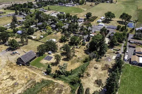 2988 Madrona Lane Medford OR 97501
