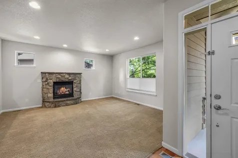 19776 Galileo Avenue Bend OR 97702