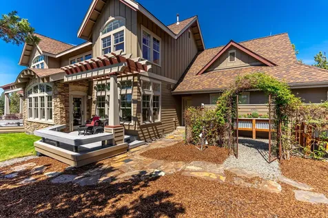 16941 Lady Caroline Drive Sisters OR 97759