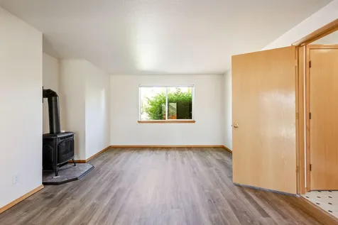 4240 SW Ben Hogan Drive Redmond OR 97756