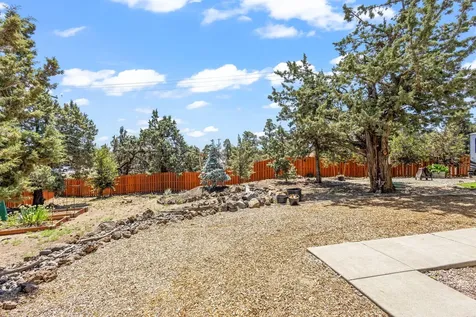 4240 SW Ben Hogan Drive Redmond OR 97756