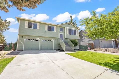 4240 SW Ben Hogan Drive Redmond OR 97756