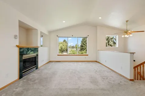 4240 SW Ben Hogan Drive Redmond OR 97756