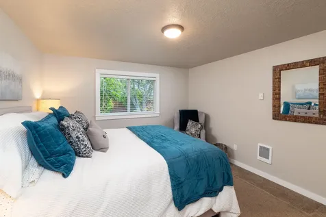 960 NE Manzanita Street Prineville OR 97754