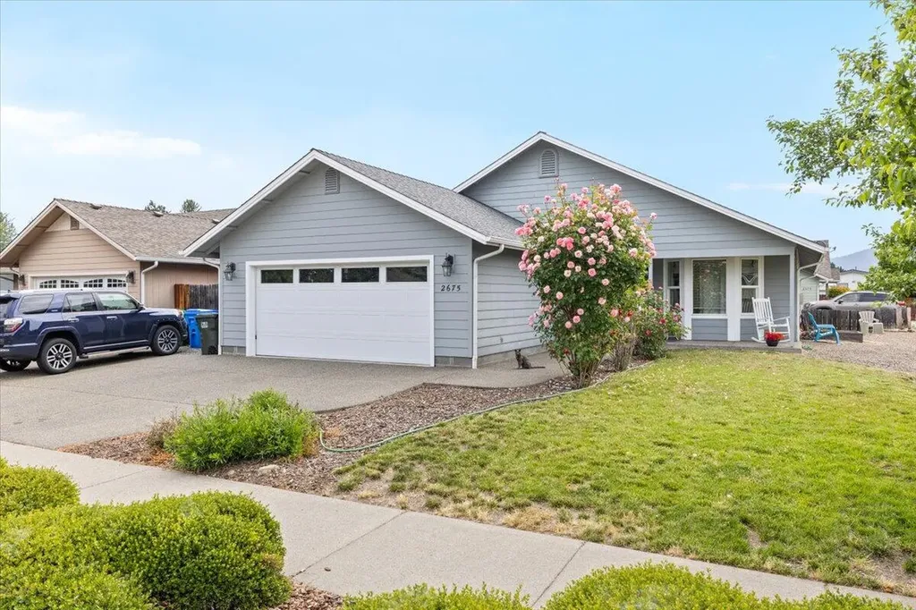 2675 Esther Lane Grants Pass OR 97527