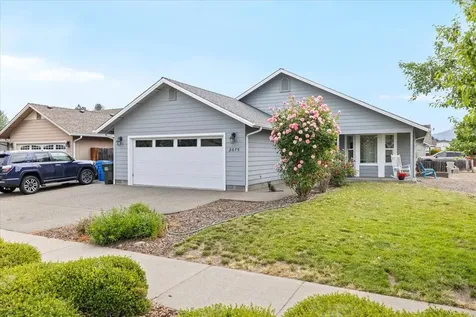 2675 Esther Lane Grants Pass OR 97527