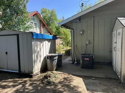 1205 NW Highland Avenue Grants Pass OR 97526