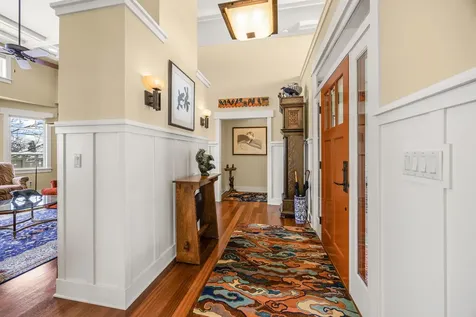 310 High Street Ashland OR 97520
