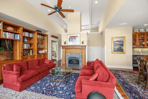 310 High Street Ashland OR 97520