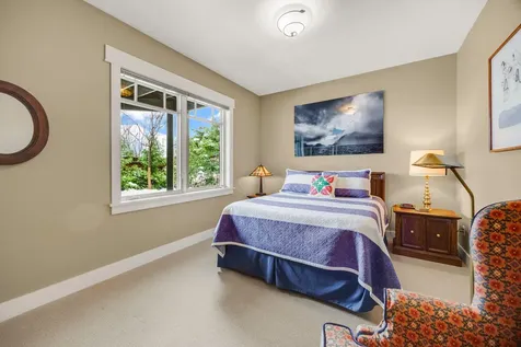 310 High Street Ashland OR 97520