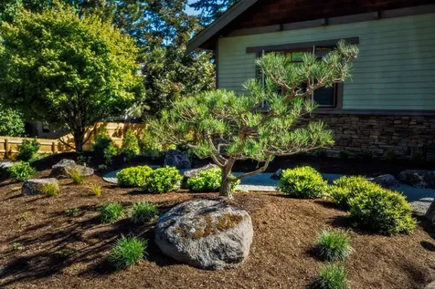 310 High Street Ashland OR 97520