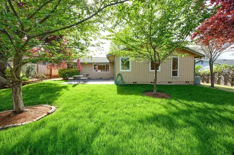 444 Willow Street Ashland OR 97520