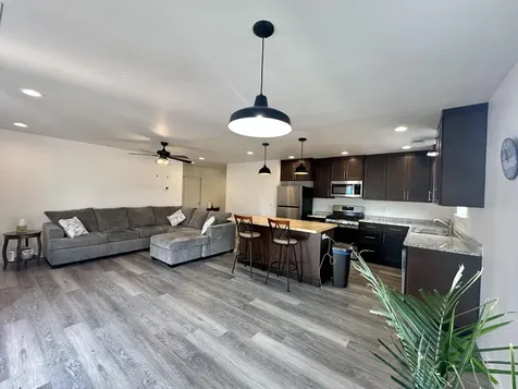 7920 Jacqueline Way White City OR 97503