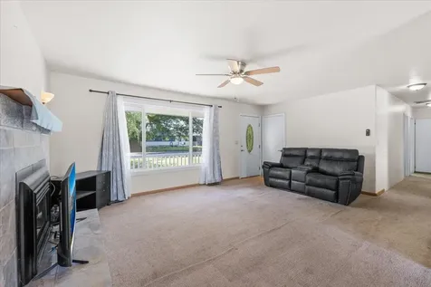 111 Glen Drive Grants Pass OR 97526
