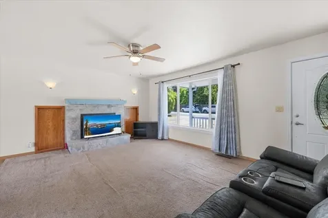 111 Glen Drive Grants Pass OR 97526