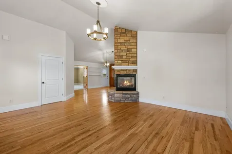 578 Old Waverly Way Eagle Point OR 97524