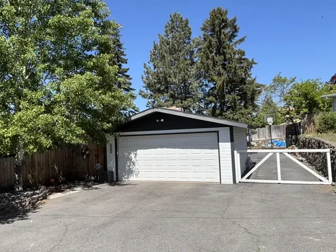 6307 Elder Way Klamath Falls OR 97603