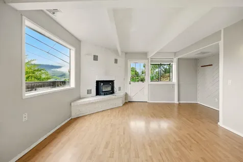 300 Wimer Street Ashland OR 97520