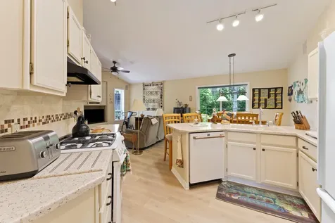 2494 NE 6th Street Bend OR 97701