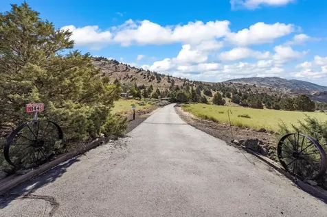 11445 Hill Road Klamath Falls OR 97603