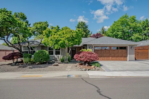 2669 Roberts Road Medford OR 97504