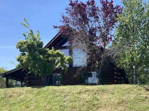 13235 Perry Road Central Point OR 97502