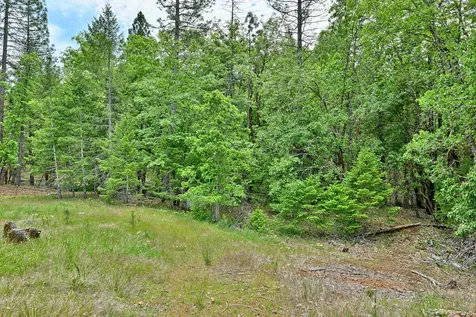 261 White Oak Drive Cave Junction OR 97523