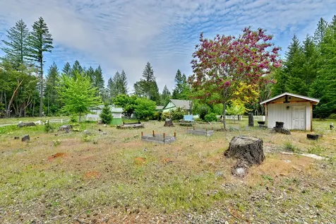 261 White Oak Drive Cave Junction OR 97523