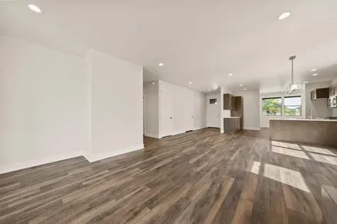 2366 NW Redwood Avenue Redmond OR 97756