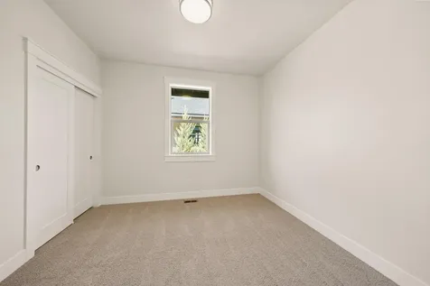2366 NW Redwood Avenue Redmond OR 97756