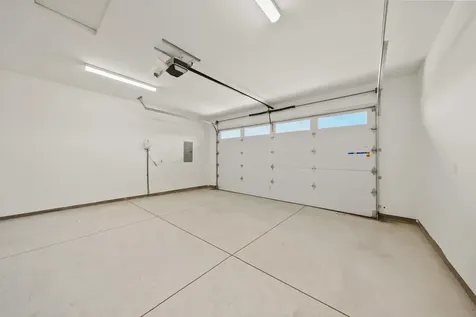 2366 NW Redwood Avenue Redmond OR 97756