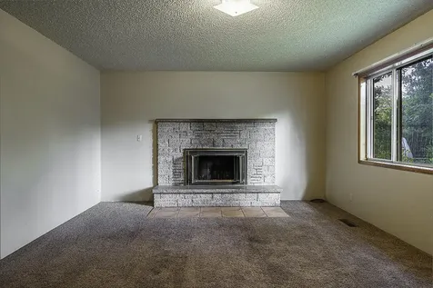 1228 E 11th Street Medford OR 97504